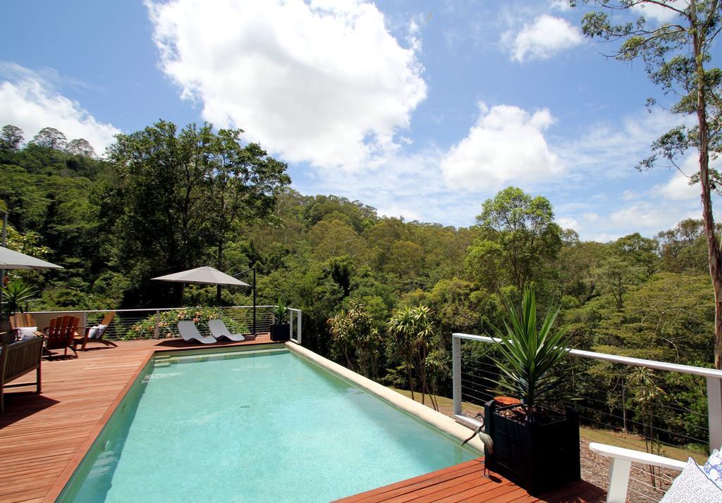 Phoenix Eumundi Luaran gambar