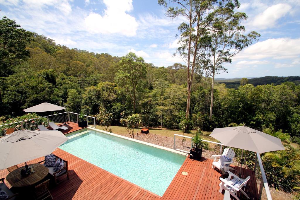 Phoenix Eumundi Luaran gambar