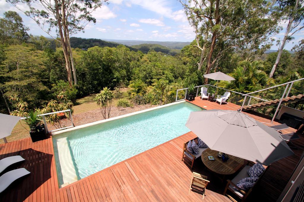 Phoenix Eumundi Luaran gambar