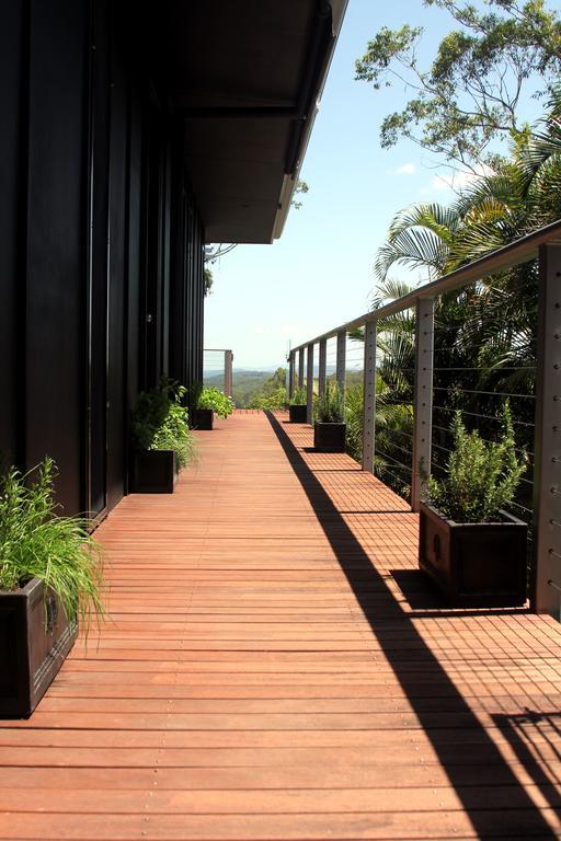 Phoenix Eumundi Luaran gambar