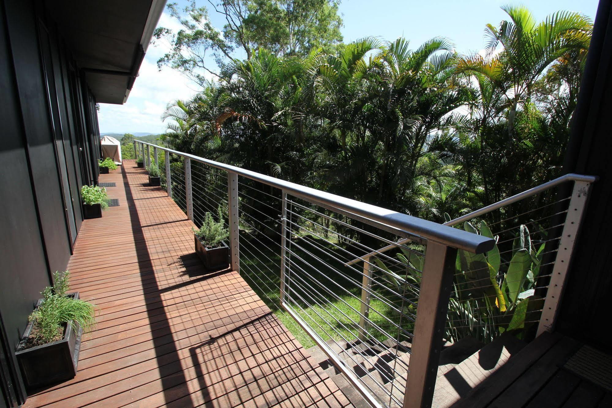 Phoenix Eumundi Luaran gambar